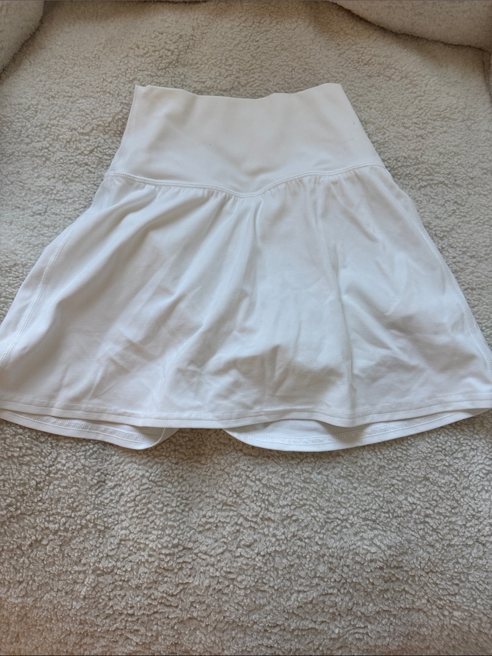 Lululemon skirt with built-in booty shorts and pockets on both sides
